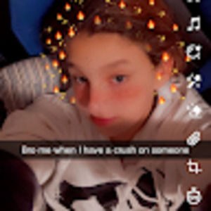 Meet your Posher, Hannah